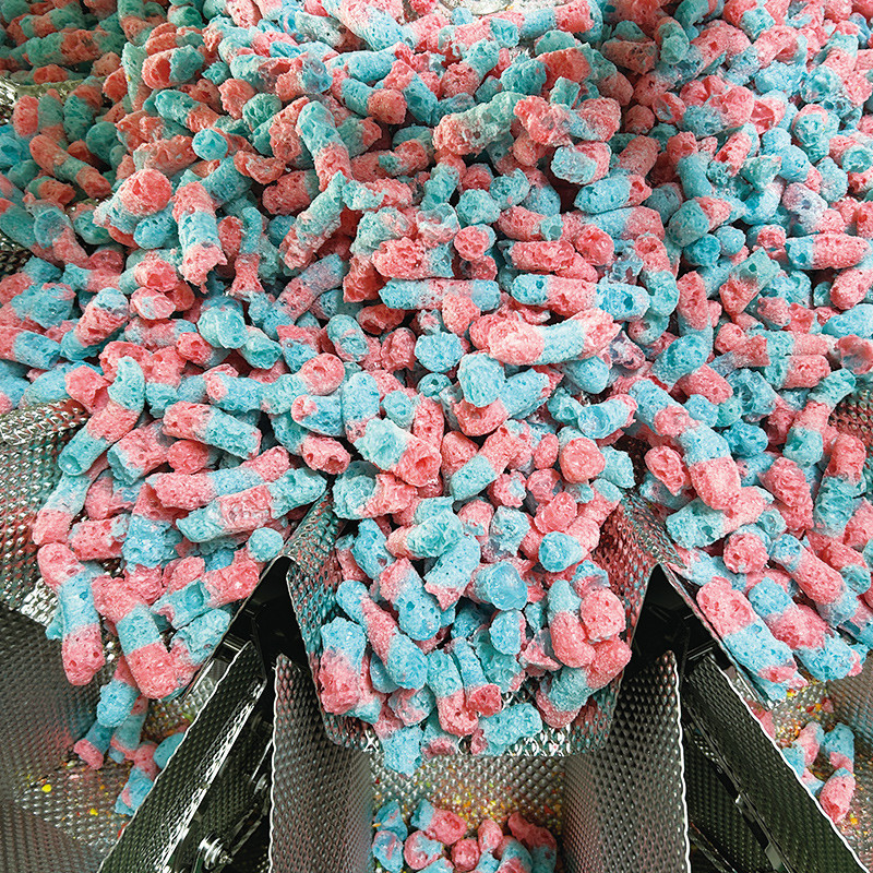 Volledig automatische hoge snelheid stikstof verticale vorm vul zegel zak snack voedsel weging puffs voedsel pellet verpakkingsmachine